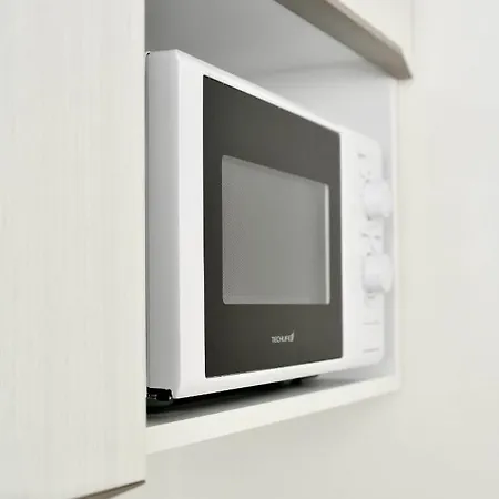 Nocleg ze śniadaniem Domus Le Ceramiche 4*