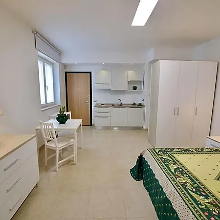 Domus Le Ceramiche Nocleg ze śniadaniem 4*