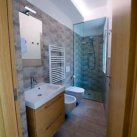 Domus Le Ceramiche Nocleg ze śniadaniem