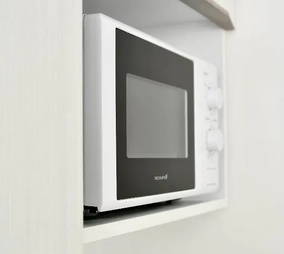 Domus Le Ceramiche 格罗塔列