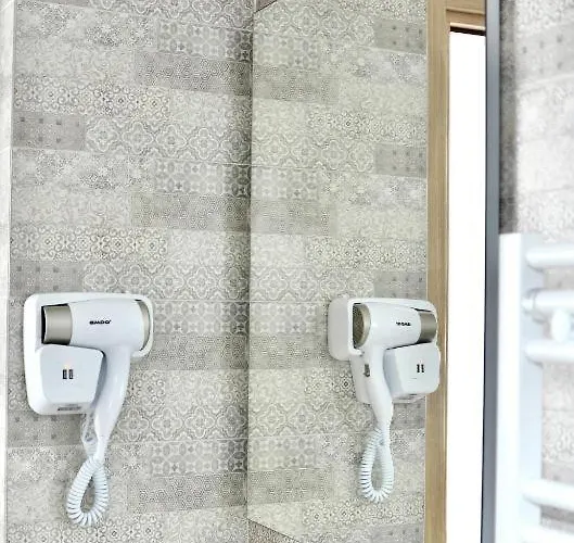 Domus Le Ceramiche Oda ve Kahvaltı 3*